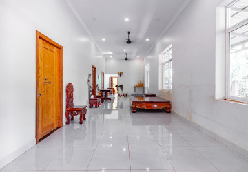 3 Bedroom House For Rent - Svay Dangkum, Siem Reap thumbnail