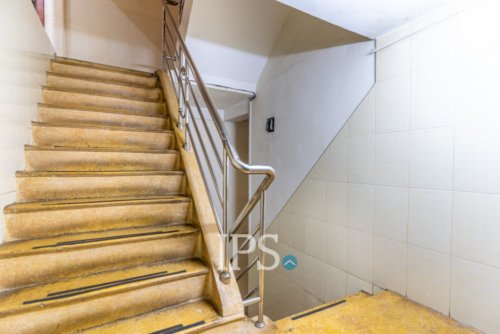 3 Storey Shophouse For Rent - Beoung Raing, Phnom Penh - Image 21