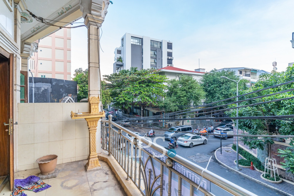 3 Storey Shophouse For Rent - Beoung Raing, Phnom Penh - Image 27