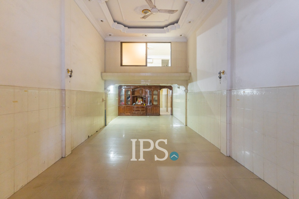 3 Storey Shophouse For Rent - Beoung Raing, Phnom Penh - Image 2