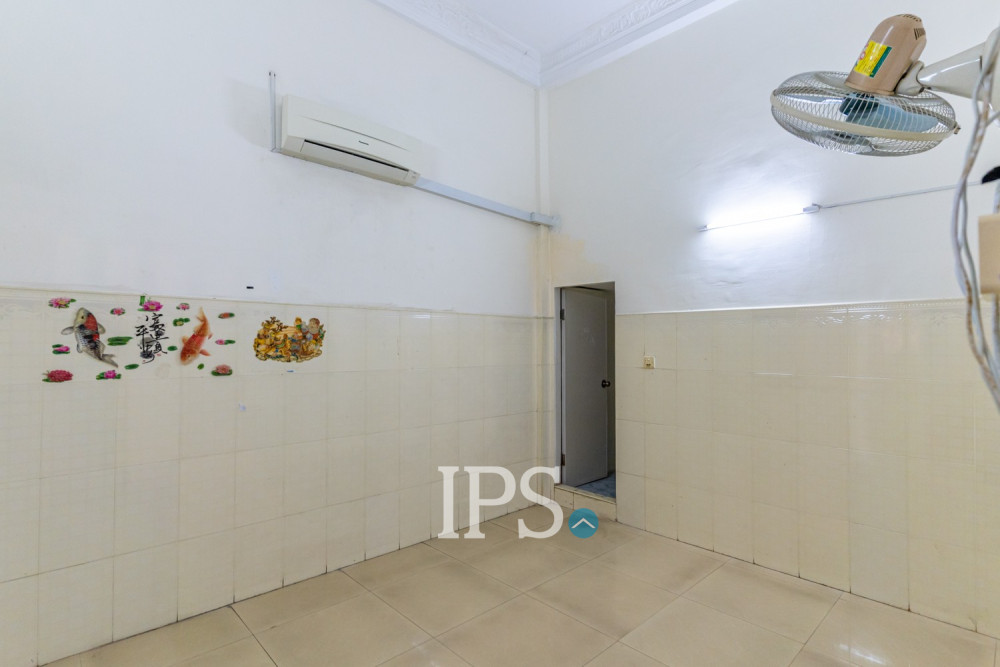 3 Storey Shophouse For Rent - Beoung Raing, Phnom Penh - Image 17