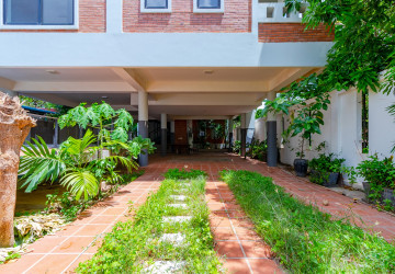 7 Unit Apartment Building For Rent - Slor Kram, Siem Reap thumbnail