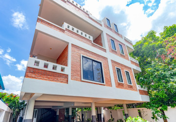 7 Unit Apartment Building For Rent - Slor Kram, Siem Reap thumbnail