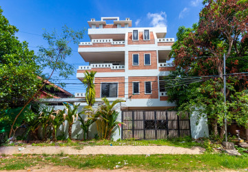 7 Unit Apartment Building For Rent - Slor Kram, Siem Reap thumbnail