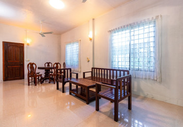 2 Bedroom House For Rent - Slor Kram, Siem Reap thumbnail