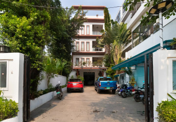 1 Bedroom Apartment For Rent - Svay Dangkum, Siem Reap thumbnail