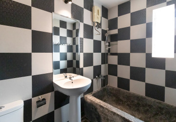 1 Bedroom Apartment For Rent - Svay Dangkum, Siem Reap thumbnail