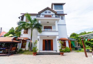 4 Bedroom Villa For Rent - Slor Kram, Siem Reap thumbnail