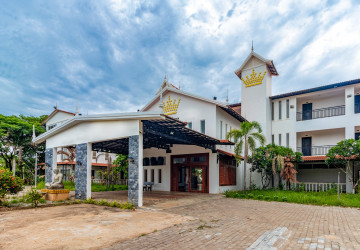 75 Bedroom Hotel For Rent - Sra Ngae, Siem Reap thumbnail