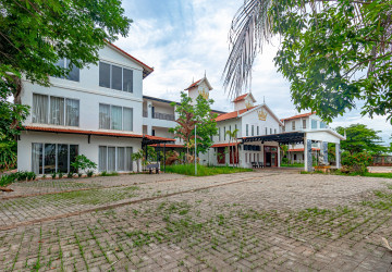 75 Bedroom Hotel For Rent - Sra Ngae, Siem Reap thumbnail