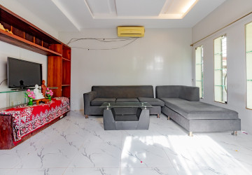 3 Bedroom Villa For Rent- Svay Dangkum, Siem Reap thumbnail