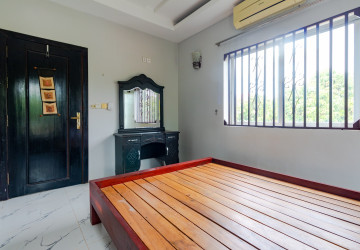 3 Bedroom Villa For Rent- Svay Dangkum, Siem Reap thumbnail