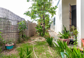 3 Bedroom Villa For Rent- Svay Dangkum, Siem Reap thumbnail