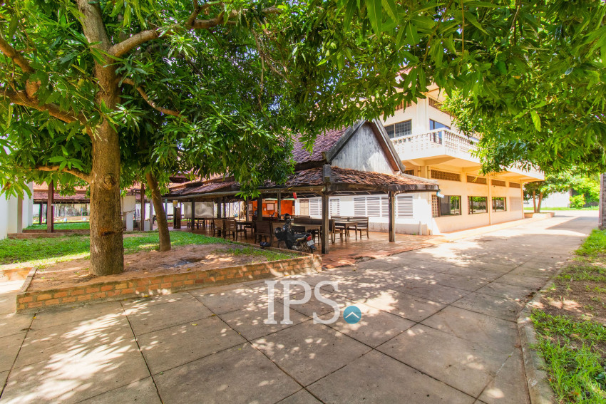 10,928 Sqm Land And Building For Sale - Sala Kamreuk, Siem Reap