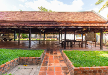 10,928 Sqm Land And Building For Sale - Sala Kamreuk, Siem Reap thumbnail