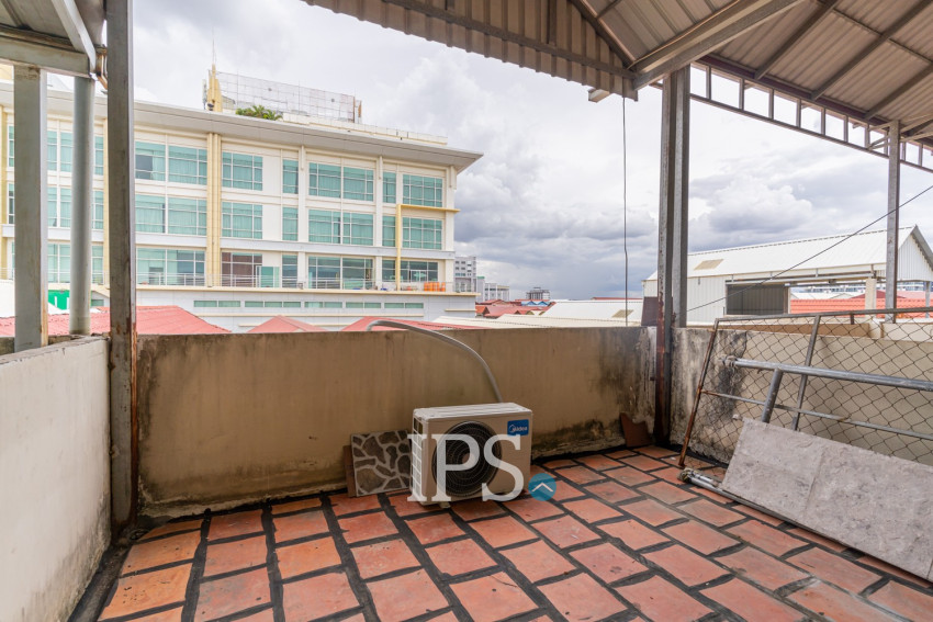 6 Bedroom Shophouse For Sale - Teuk Thla, Sen Sok, Phnom Penh