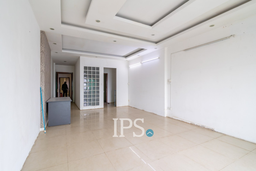 6 Bedroom Shophouse For Sale - Teuk Thla, Sen Sok, Phnom Penh