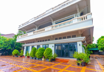 1 Bedroom Loft For Rent - Sala Kamreuk, Siem Reap thumbnail