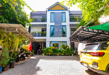 1 Bedroom Apartment For Rent - Slor Kram, Siem Reap thumbnail