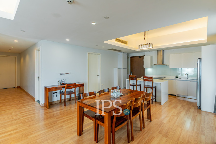 3 Bedroom Serviced Apartment For Rent - Chroy Changvar, Phnom Penh