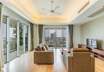 3 Bedroom Serviced Apartment For Rent - Chroy Changvar, Phnom Penh thumbnail