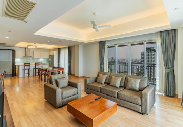3 Bedroom Serviced Apartment For Rent - Chroy Changvar, Phnom Penh thumbnail
