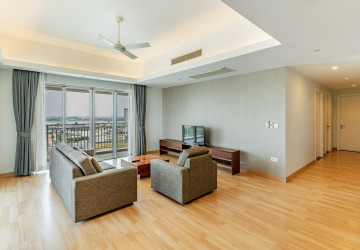 3 Bedroom Serviced Apartment For Rent - Chroy Changvar, Phnom Penh thumbnail