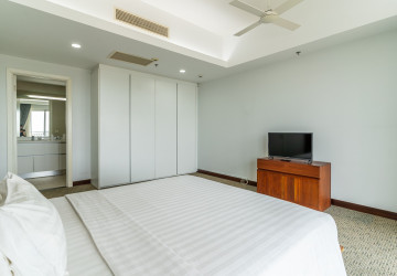 3 Bedroom Serviced Apartment for Rent - Chroy Changvar, Phnom Penh thumbnail