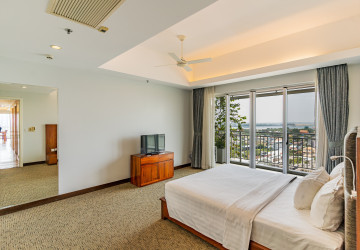 3 Bedroom Serviced Apartment For Rent - Chroy Changvar, Phnom Penh thumbnail