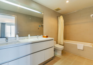 3 Bedroom Serviced Apartment For Rent - Chroy Changvar, Phnom Penh thumbnail