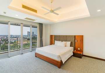 4 Bedroom Serviced Apartment For Rent - Chroy Changvar, Phnom Penh thumbnail