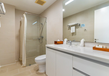 3 Bedroom Serviced Apartment For Rent - Chroy Changvar, Phnom Penh thumbnail