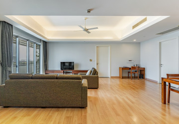 3 Bedroom Serviced Apartment For Rent - Chroy Changvar, Phnom Penh thumbnail