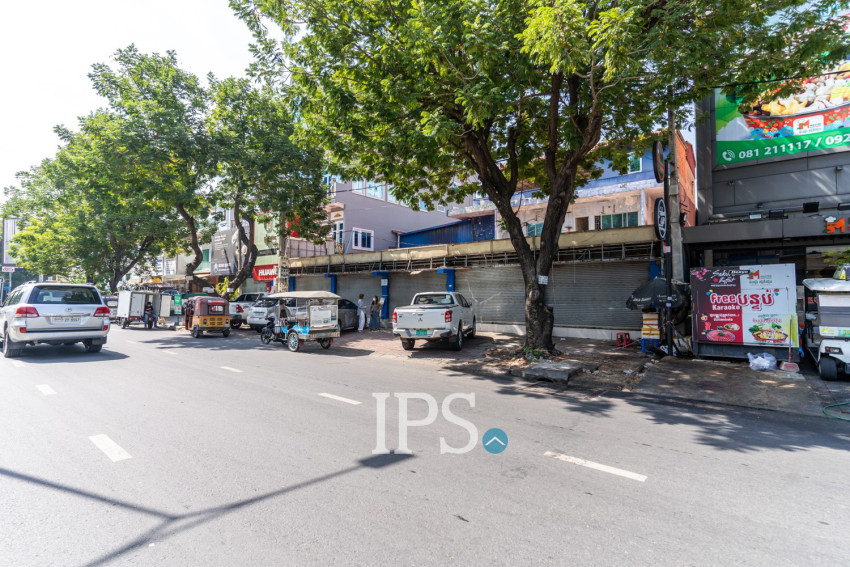 500 Sqm Retail Space For Rent - Teuk La Ark 1, Phnom Penh