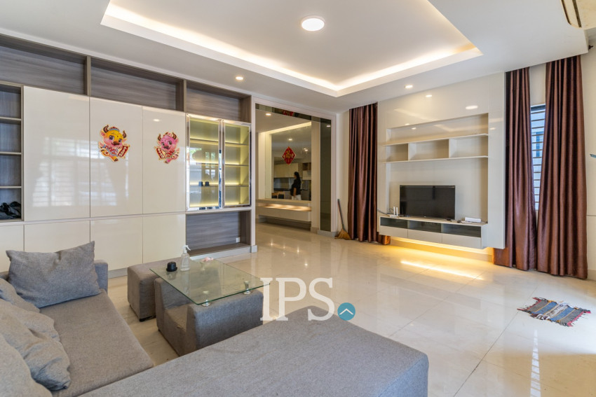 4 Bedroom Twin Villa For Rent - Borey Peng Huoth The Star Diamond, Chak Angrae Kraom, Phnom Penh