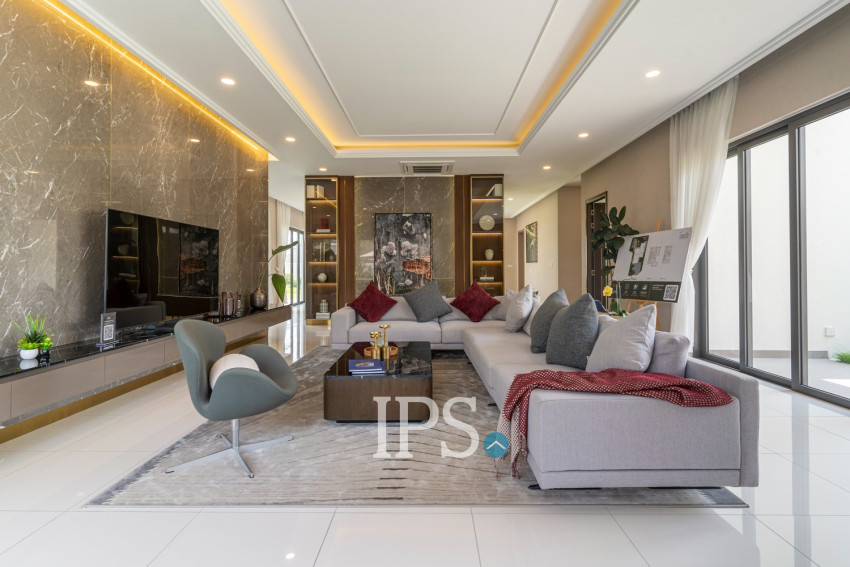 5 Bedroom Luxury Villa For Sale - Borey Chankiri, Preaek Kampues, Phnnom Penh