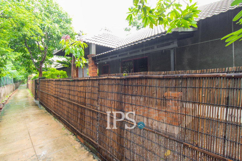 2 Bedroom House For Rent - Slor Kram, Siem Reap