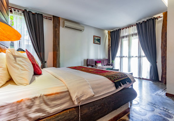 8 Bedroom Boutique For Rent - Svay Dangkum, Siem Reap thumbnail