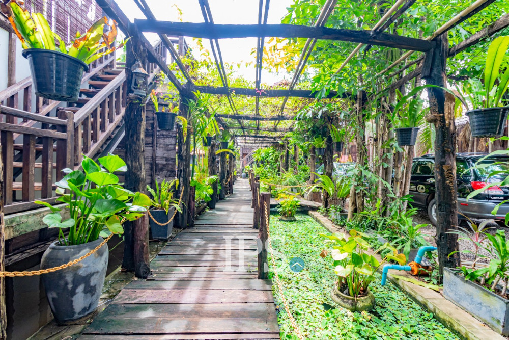 8 Bedroom Boutique For Rent - Svay Dangkum, Siem Reap - Image 25