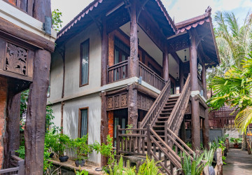 8 Bedroom Boutique For Rent - Svay Dangkum, Siem Reap thumbnail