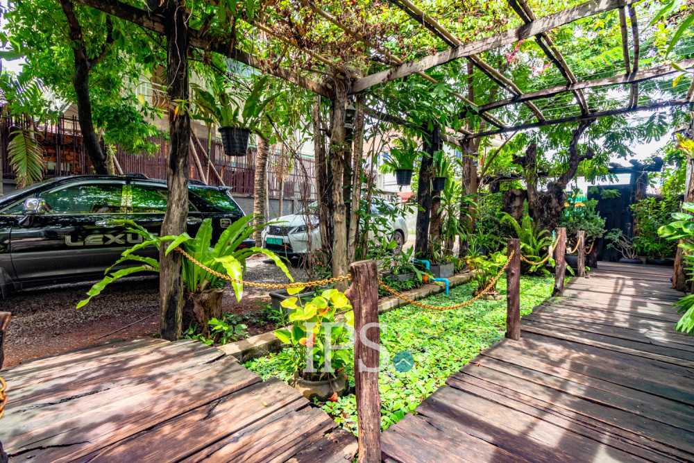 8 Bedroom Boutique For Rent - Svay Dangkum, Siem Reap - Image 27