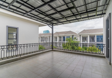 5 Bedroom Villa for Rent - Chak Angrae Kraom, Khan Meanchey, Phnom Penh thumbnail