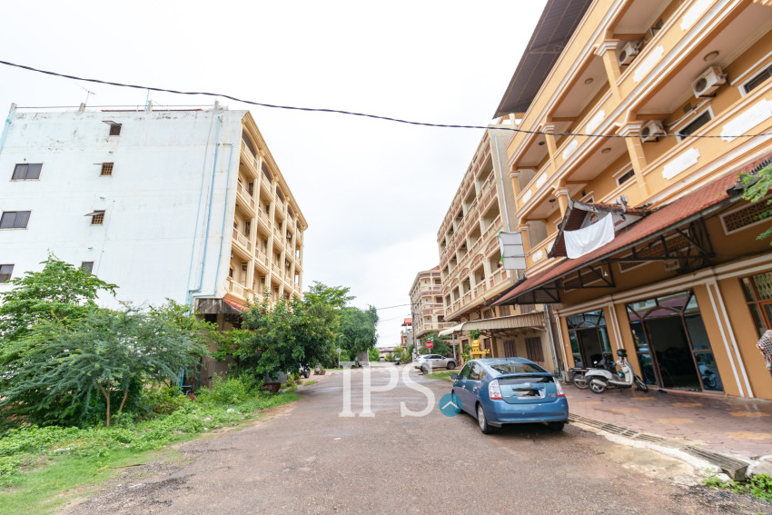 31 Bedroom Guesthouse Building For Sale - Borey Seang Nam, Chreav, Siem Reap