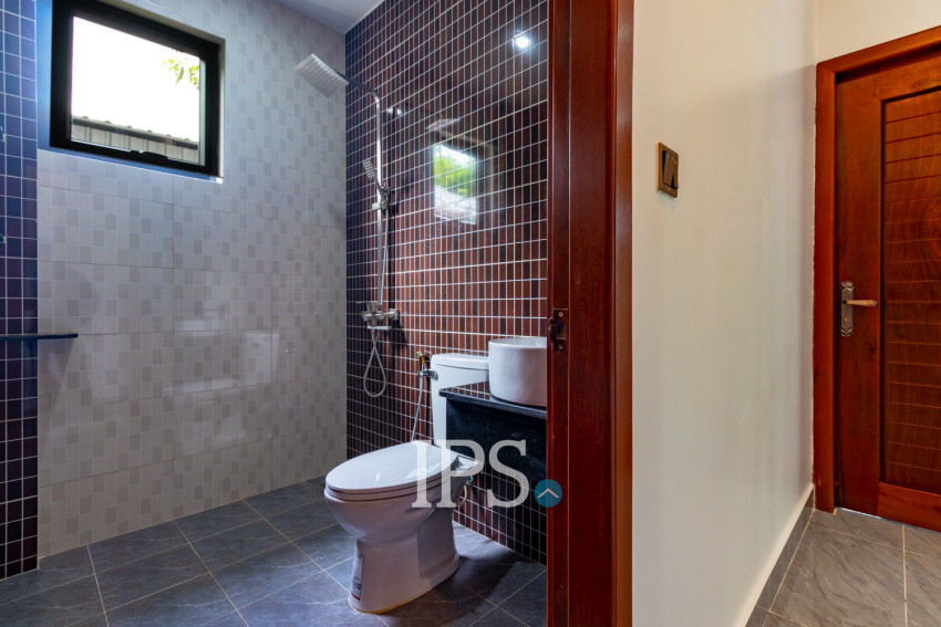 3 Bedroom Villa For Sale - Sangkat Siem Reap, Siem Reap