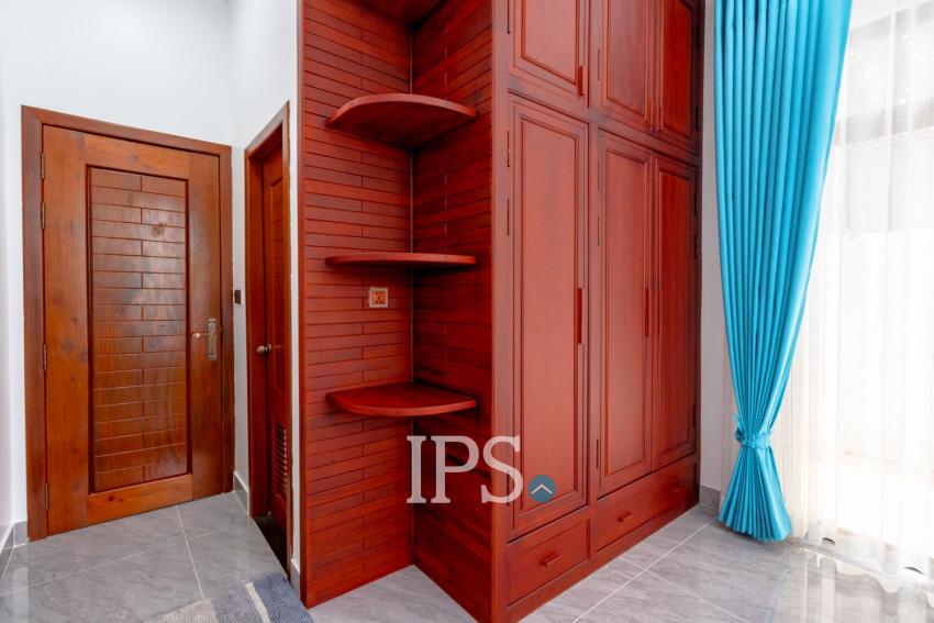 3 Bedroom Villa For Sale - Sangkat Siem Reap, Siem Reap