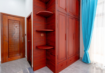 3 Bedroom Villa For Sale - Sangkat Siem Reap, Siem Reap thumbnail