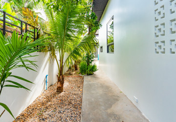 3 Bedroom Villa For Sale - Sangkat Siem Reap, Siem Reap thumbnail