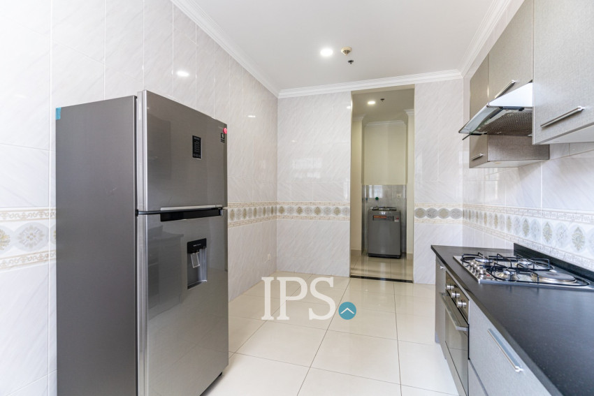 4 Bedroom Serviced Apartment For Rent - BKK1, Phnom Penh