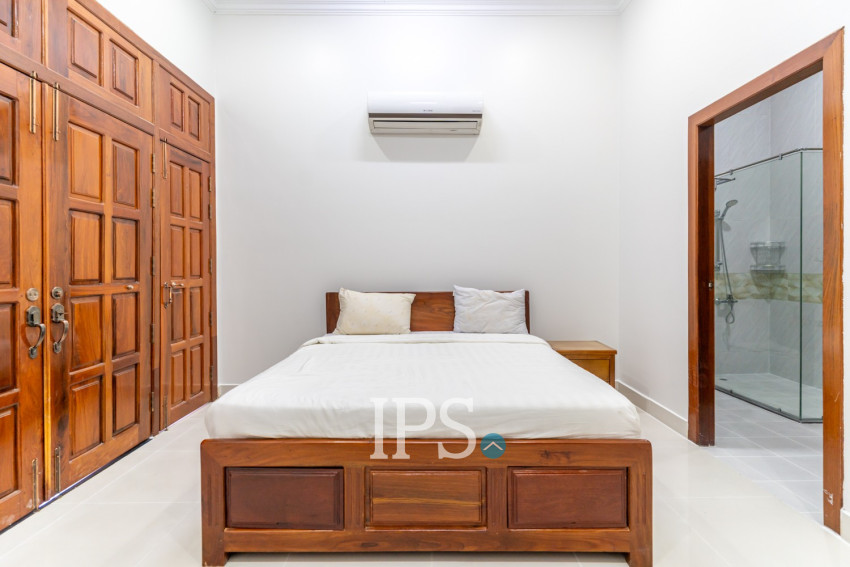 4 Bedroom Serviced Apartment For Rent - BKK1, Phnom Penh