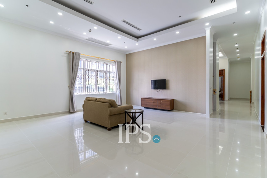 4 Bedroom Serviced Apartment For Rent - BKK1, Phnom Penh